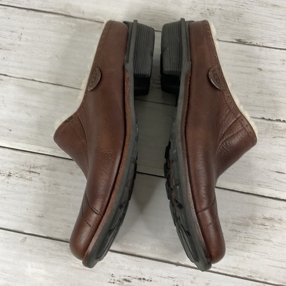 UGG Langford Brown Leather Shearling LIned Mule - Picture 12 of 14